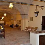 Szálloda Teloni San Severino Marche