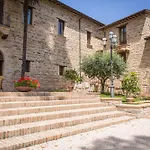 Teloni Hotel 3*