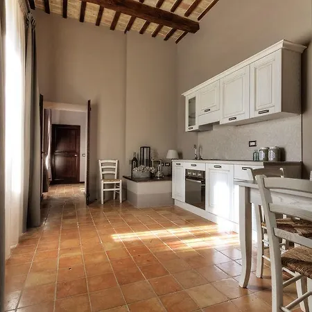 Teloni 3* San Severino Marche