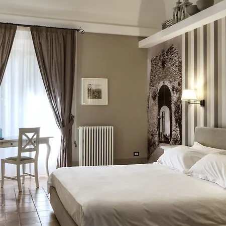 Hotel Teloni 3*